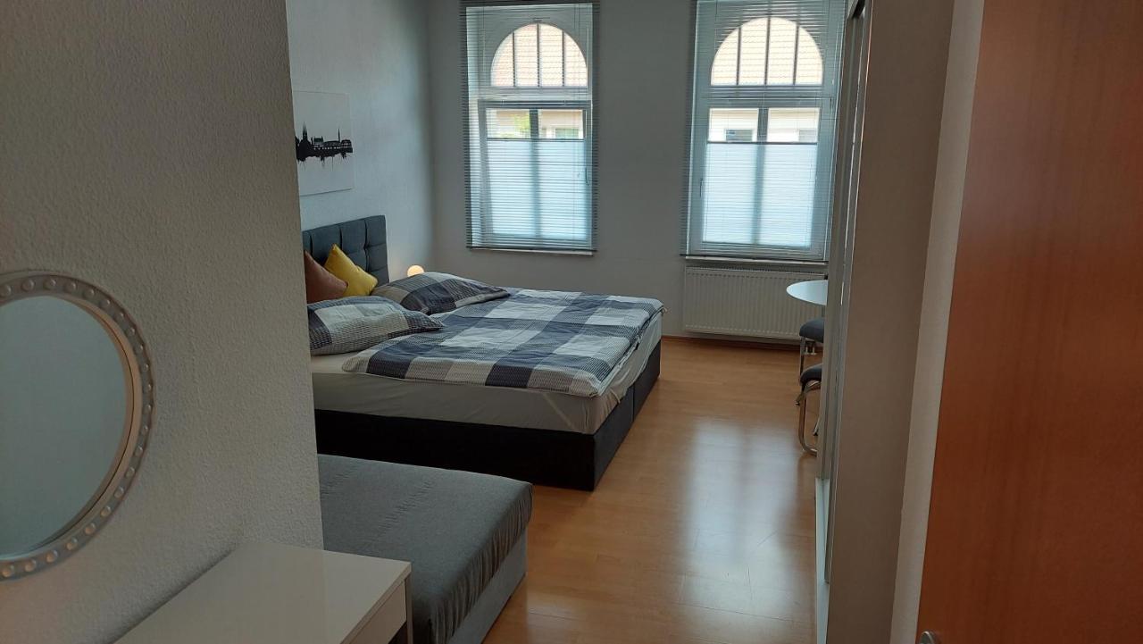 Neu! Ferienwohnung In Erfurt Bagian luar foto