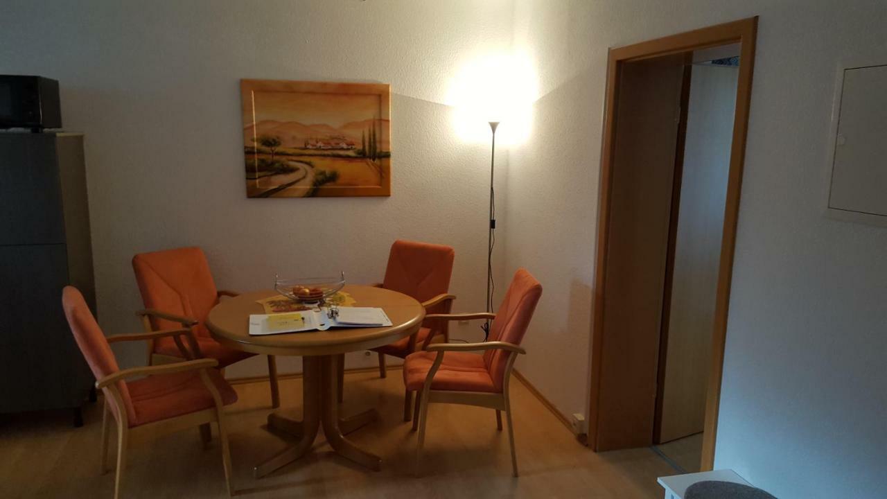 Neu! Ferienwohnung In Erfurt Bagian luar foto